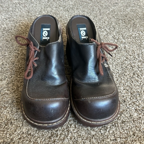 L.E.I. Vintage Y2K Brown Chunky Platform Heels - Picture 1 of 7